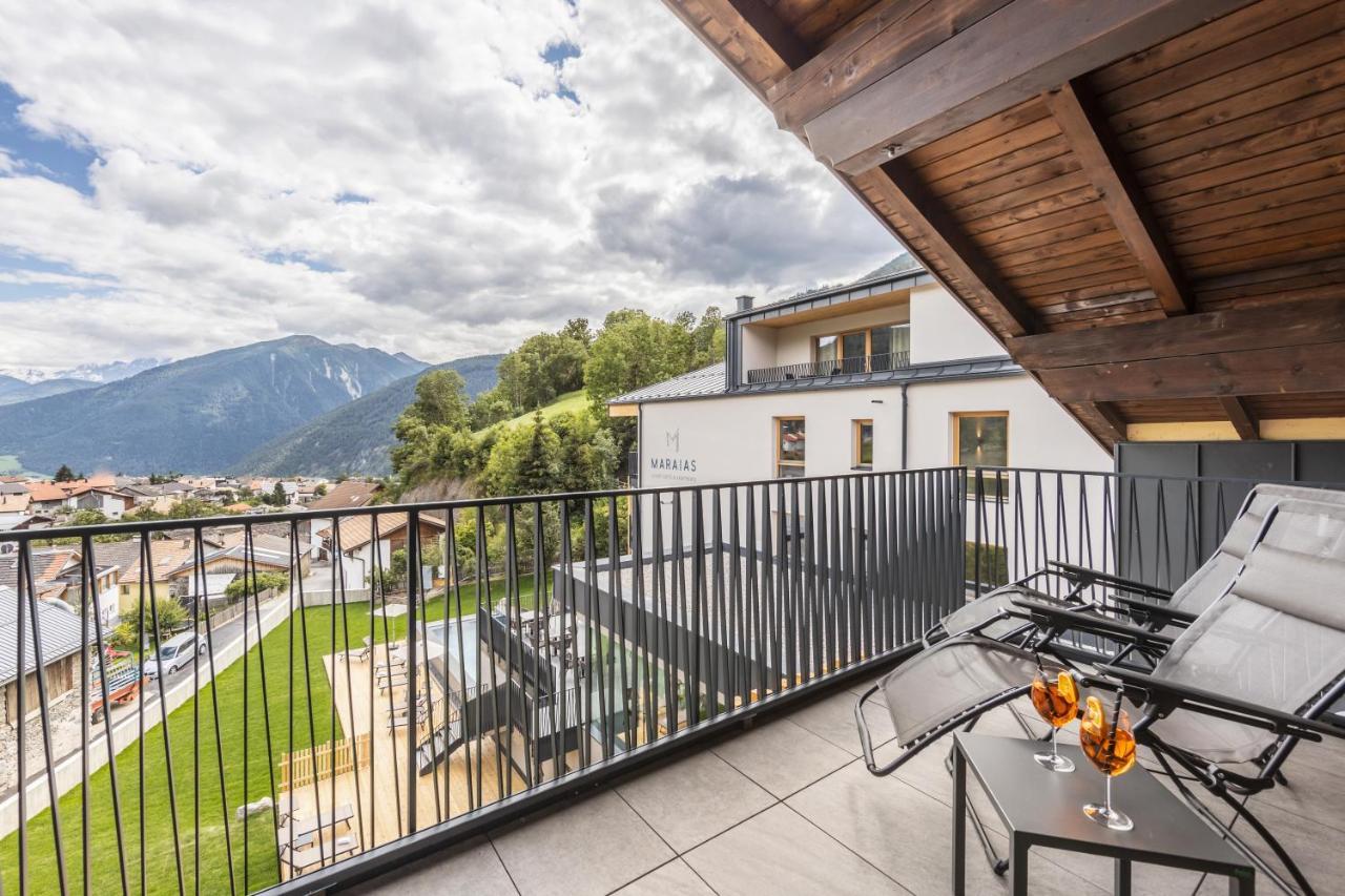 Maraias - Luxury Suites & Apartments Burgusio Buitenkant foto