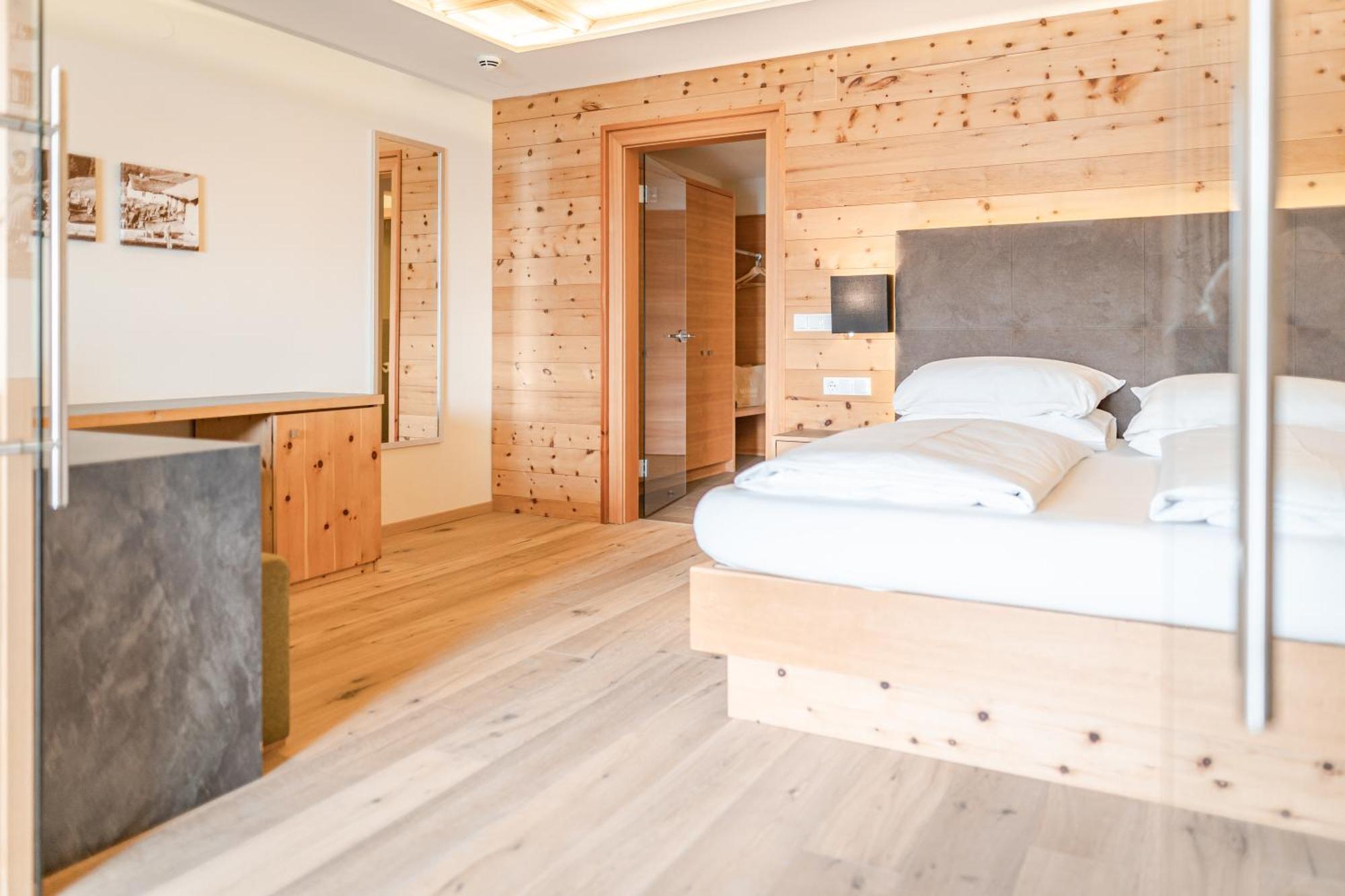 Maraias - Luxury Suites & Apartments Burgusio Buitenkant foto